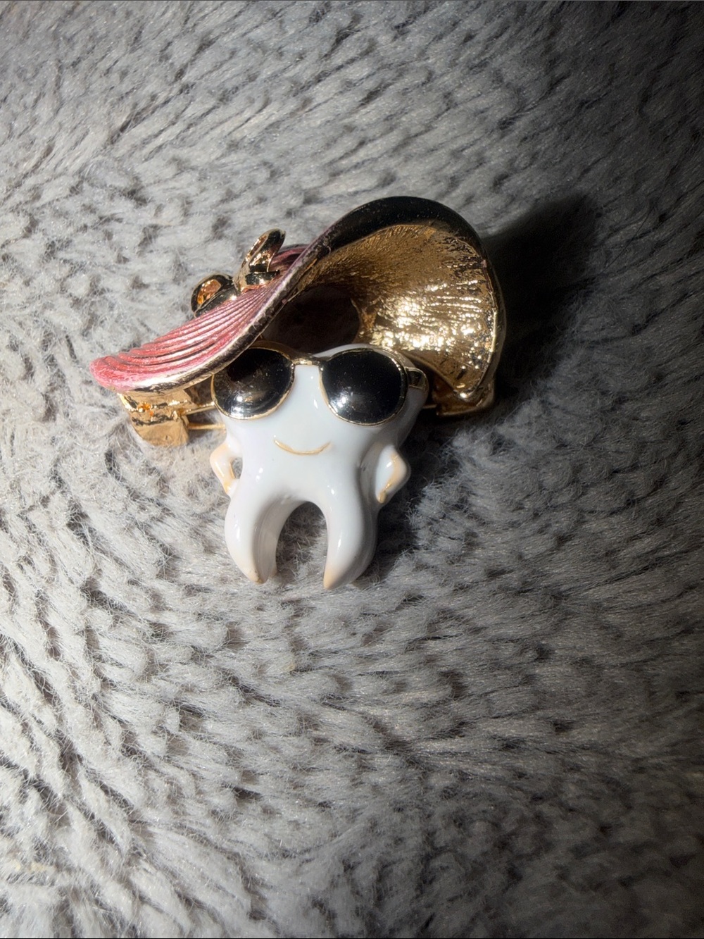 Tooth Charm Brooch with Gold & Pink Sun Hat